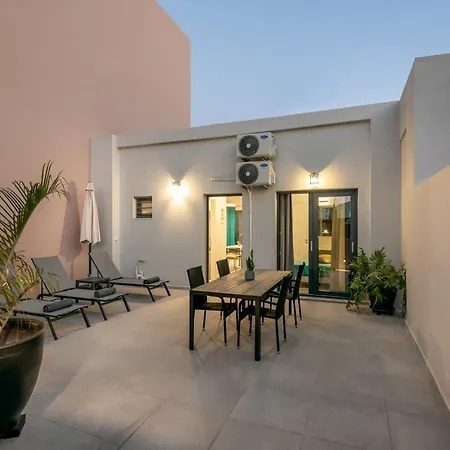 Ifigenia's Seaside Casa * Agia Marina (Crete)